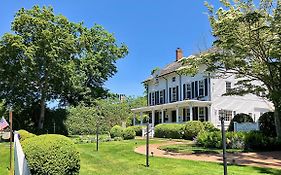 The Hedges Inn East Hampton Ny 4*